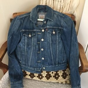 Classic Levis Denim Jacket